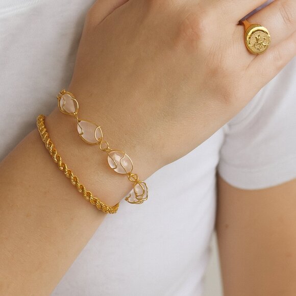 Vintage Polished Rose Quartz Stones with Gold Wire Cage Bracelet EUC - Picture 1 of 5